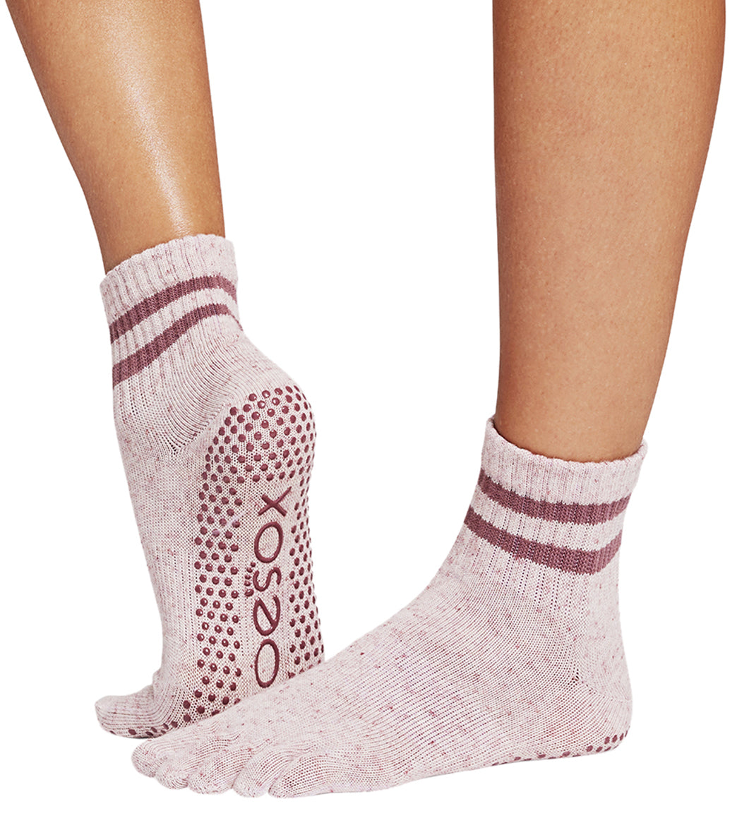 Indoor Studio Socks for Light Pilates, Yoga, and Barre
