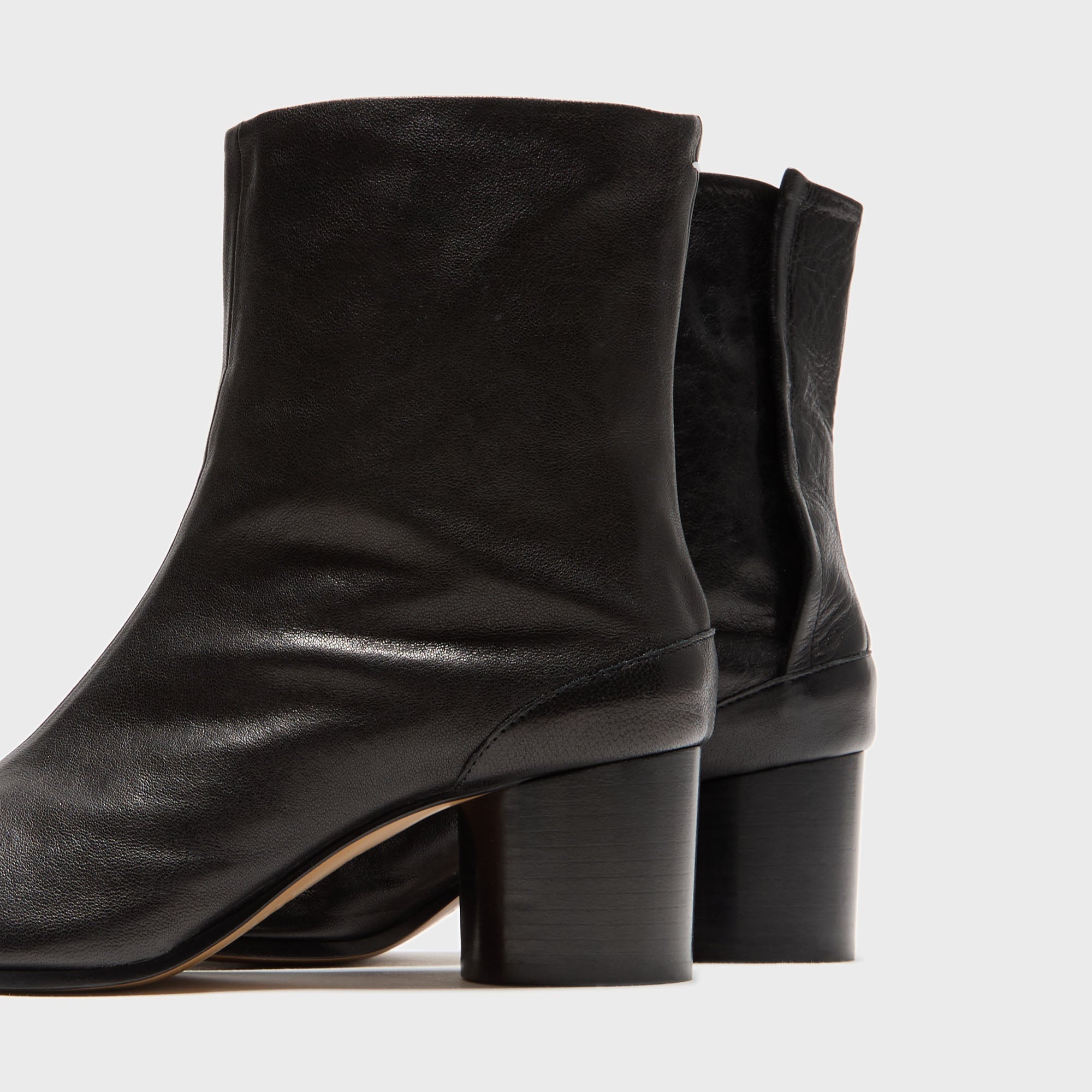 Maison Margiela Tabi Ankle Boots - H60 Black