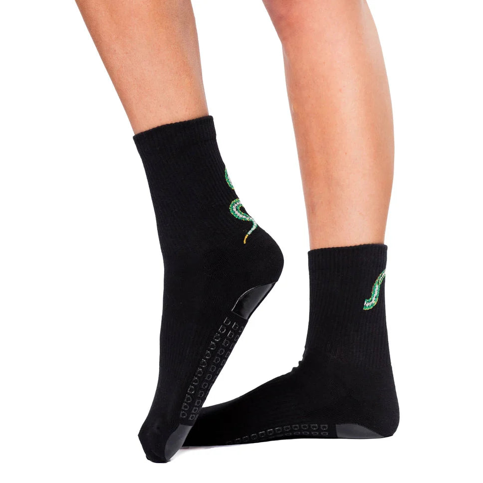 Studio Training Socks for Consistent Indoor Workouts