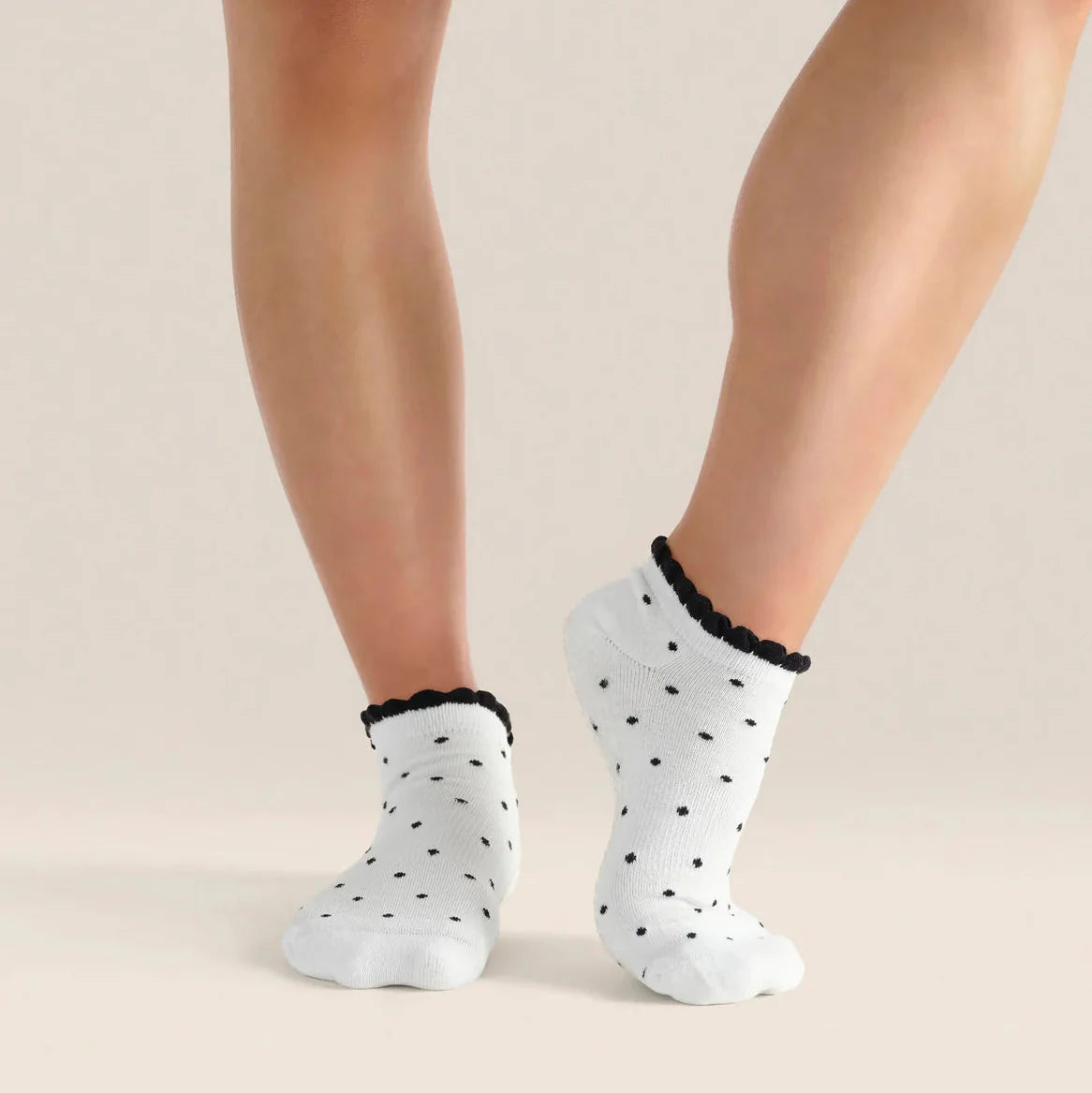Indoor Studio Crew Socks for Everyday Movement