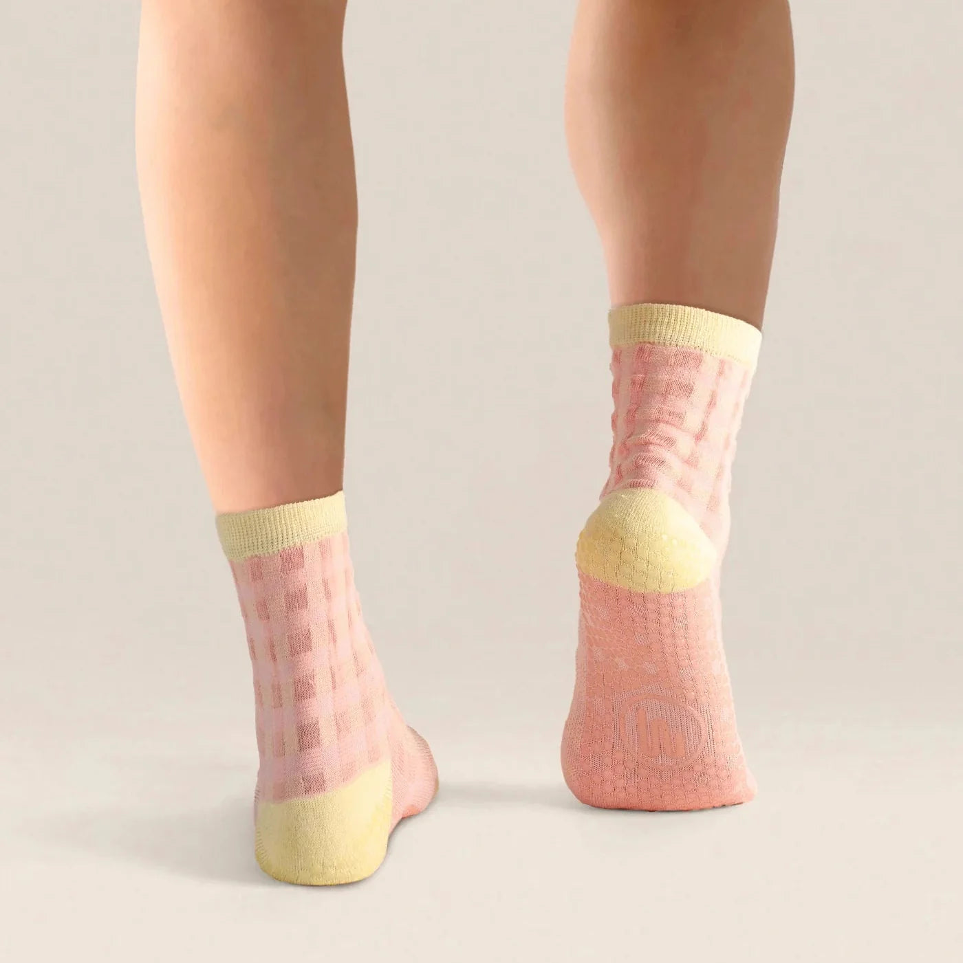 Indoor Fitness Crew Socks for Light Daily Movement