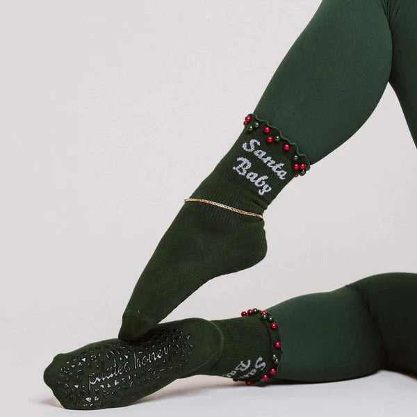 Shoe-Free Training Socks for Pilates and Barre Sessions