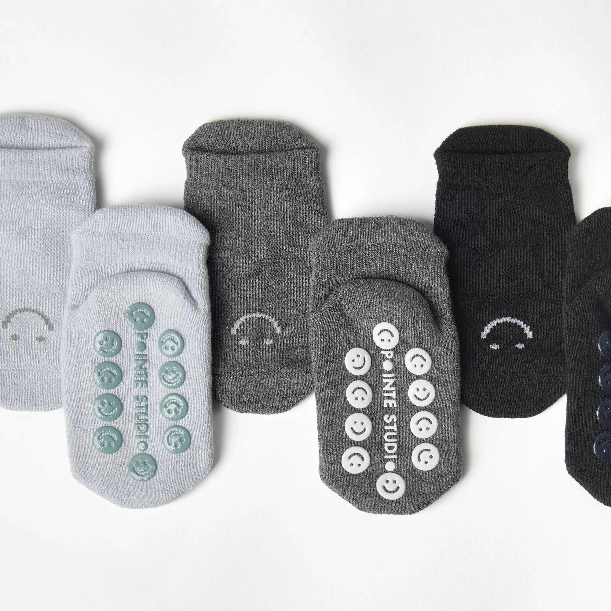 Indoor Grip Socks for Relaxed Fitness Sessions